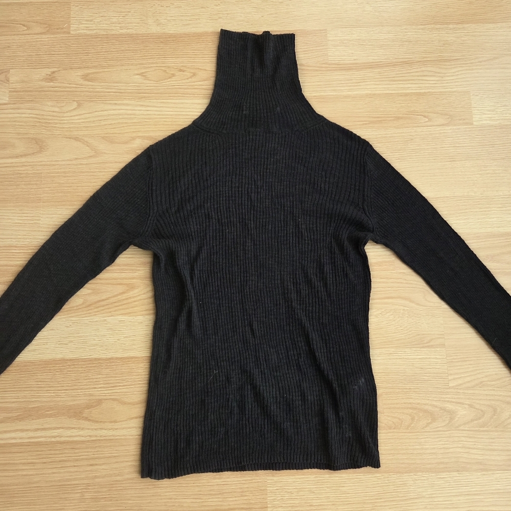 ZARA Black Turtleneck Ribbed Sweater